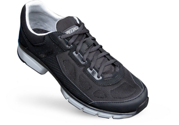 Specialized Cadet Fahrradschuh, Größe 42/9, Schwarz/Grau – robuster, atmungsaktiver Kids-Schuh für sicheren Halt bei jeder Fahrt - Produktbild - 1