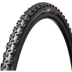 CX-Reifen Limus TLR Clincher, Challenge
TLR-Series, 120 TPI, Vulcanized-Compound, Reifenflanke: schwarz,
für 17-25 mm Maulweite Empfohlener Reifendruck 1.8-2.5 bar (max. 5)
Größe: 33-622, Farbe: Schwarz/schwarz, Gewicht: 400 g, VE: 1 Stk. - Produktbild - 1