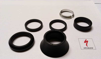 Specialized HDS COMPLETE, INTEGRATED, 1-1/8" UPPER, 1-3/8" LOWER, 45X45 DEG, 48MM WIDE / 20MM TALL ALLOY CONE COVER, W/ ALLOY SPACERS (NO CROWN RACE) One Color - Produktbild - 1