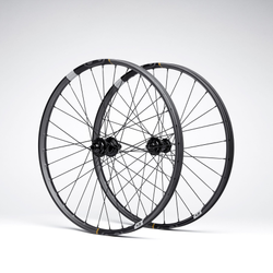 Crankbrothers Synthesis Carbon Enduro 11 SUPER BOOST I9 Hydra Tubeless Ready Laufradsatz, 29", 110x15mm/157x12mm, Shimano HG, black - Produktbild - 1