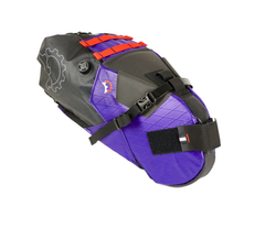 RD-094-550-01-21168645.jpg Revelate Designs Terrapin 14L System Satteltasche, inkl. wasserdichtem Packsack, crush purple - Produktbild - 1