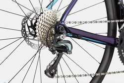 C21-C13421U-CAAD13-Disc-Tgra-PRH-D3-21258388.png Cannondale CAAD13 Disc Rennrad, Shimano Tiagra, Carbongabel, Purple Haze - Produktbild - 5