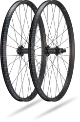30121-850-WHL-TRAVERSE-275-6B-WHEELSET-XD-BLK-CHAR-HERO-21261970-21261970.png Roval Traverse Laufradsatz 27,5 Zoll, SRAM XD, 6-Loch, schwarz/anthrazit - Produktbild - 1