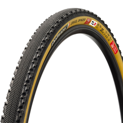 Gravel-Reifen Gravel Grinder Pro Handmade TLR Clincher, Challenge
Pro-Series, 260 TPI, PPS GANZO+PPS2 Pannenschutz, SmartPlus-Compound, Reifenflanke: hellbraun Empfohlener Reifendruck 2.5-4 bar (max. 6)
Größe: 33-622, Farbe: Schwarz/braun, - Produktbild - 1