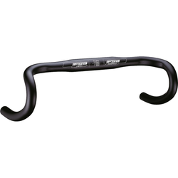 Lenker Vero Compact, FSA
Größe: 31,8 x 420 mm, Farbe: Schwarz, Gewicht: 300 g, VE: 1 Stk. - Produktbild - 1 Lenker Vero Compact, FSA
Größe: 31,8 x 420 mm, Farbe: Schwarz, Gewicht: 300 g, VE: 1 Stk. - Produktbild - 1