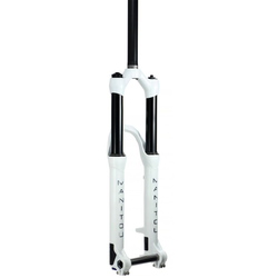 Federgabel Circus Expert 26", Manitou
100 mm Federweg, Non-Boost Standard, 1 1/8" gerader Gabelschaft, 41 mm Offset
Größe: 100 mm, Farbe: Weiß, Gewicht: 2128 g, VE: 1 Stk. - Produktbild - 1