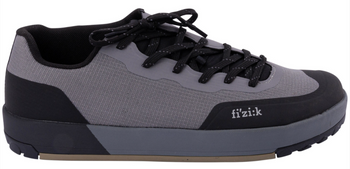 FIZIK DH/E-SCHUH GRAVITA VERSOR FLAT GREY/MUD 43 - Produktbild - 1