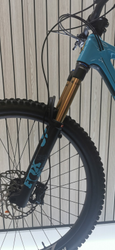 Ibis Ripmo V2 Carbon Trail-Fully 29 Zoll, Fox 36 Factory, Shimano SLX, Bug Zapper Blue - Produktbild - 2