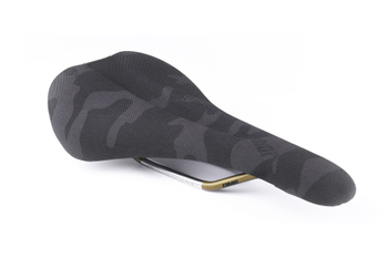 DMR OiOi Sattel, CroMo 7x7, black camo - Produktbild - 1 DMR OiOi Sattel, CroMo 7x7, black camo - Produktbild - 1