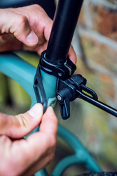 ORTLIEB Quick Rack Gepäckträger-Tragesystem bis 25 kg für Fahrräder – schnelles, sicheres Befestigen - Produktbild - 5