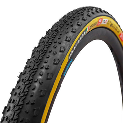Gravel-Reifen Getaway Pro Handmade TLR Clincher, Challenge
Pro-Series, 260 TPI, PPS GANZO+PPS2 Pannenschutz, SmartPlus-Compound, Reifenflanke: hellbraun Empfohlener Reifendruck 2-3.5 bar (max. 6)
Größe: 36-622, Farbe: Schwarz/braun, Gewicht - Produktbild - 1