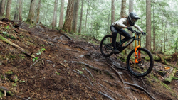4-EQT-2148-Hillbilly-Carousel-2880x1620-21354899-21354899.jpeg Specialized Hillbilly Grid Trail T9 2Bliss Ready MTB-Reifen Black Gr. 29 x 2.4 - Produktbild - 5