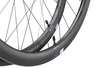 DT Swiss Laufrad CRC 1400 Spline Disc 45 mm HR 12x142 mm Centerlock Shimano 11-fach 793 g schwarz - Produktbild - 2