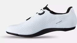 61023-234-SHOE-TORCH-30-RD-SHOE-WHT-44-MEDIAL-21377623-21377623.jpeg Specialized Torch 3.0 Rennradschuhe mit Carbonsohle und zwei BOA-Verschlüssen, weiß - Produktbild - 2