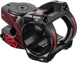 reverse-vorbau-black-one-d-2-5-21387149.jpg Reverse Vorbau Black-ONE D-2 35 mm für 31,8 & 35 mm – inkl. Top Cap, Schraube & Kralle – Schwarz-Rot - Produktbild - 1