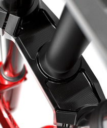 rockshox-boxxer-ultimate-my24-6-21387717.jpg RockShox BoXXer Ultimate Charger3 Federgabel 27,5 Zoll Boost 20x110mm 200mm Hub 44mm Offset Dunkelrot - Produktbild - 4