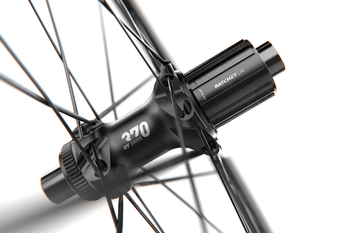 DT Swiss C 1800 SPLINE 29" Laufrad 23 mm Breite Disc Center Lock 12x142 mm Shimano 11-fach schwarz 958 g - Produktbild - 2