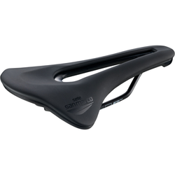 Sattel Shortfit 2.0 Sport, Selle San Marco
Wide-Version mit Open-Fit, idmatch-Größe: L3
Größe: 155 x 255 mm, Farbe: Schwarz, Gewicht: 320 g, VE: 1 Stk. - Produktbild - 1 Sattel Shortfit 2.0 Sport, Selle San Marco
Wide-Version mit Open-Fit, idmatch-Größe: L3
Größe: 155 x 255 mm, Farbe: Schwarz, Gewicht: 320 g, VE: 1 Stk. - Produktbild - 1