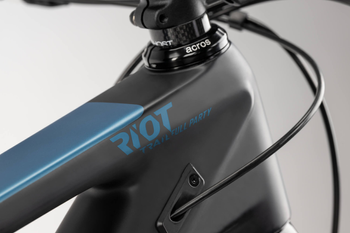 RIOT TRAIL CF/LC 150/140 FULL PARTY BLK / BLU XL - Produktbild - 6