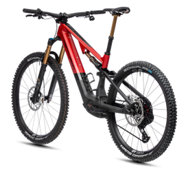 Sideclip-Flaschenhalter und Trail-Mount im Rahmendreieck