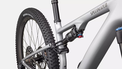 90325-33-EPIC-8-EXPERT-EVO-SILDST-GUN-D4-STTT-21413233-21413233.jpeg Specialized Epic 8 EVO Expert, SRAM GX Eagle AXS, Silver Dust / Gunmetal - Produktbild - 6