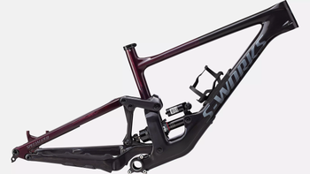 S-Works Enduro Rahmenset Gloss Rebel Pink Tint Carbon / Fog Tint - Produktbild - 1