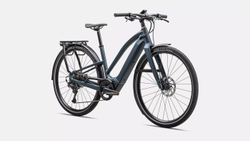 93925-30-VADO-SL-50-ST-EQ-2-DPLAKEMET-BLKLQDMET-FDSQ-21414039-21414039.jpeg Specialized Turbo Vado SL 2 5.0 Step-Through EQ Deep Lake / Black Liquid - Produktbild - 2