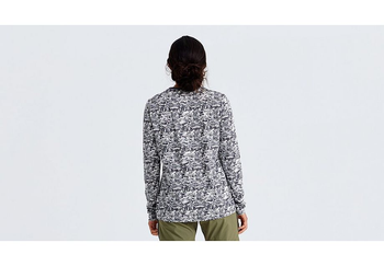 Specialized/Fjällräven Cotton CaliSwe Langarmshirt Damen Basalt / Eggshell Gr. XS - Produktbild - 3