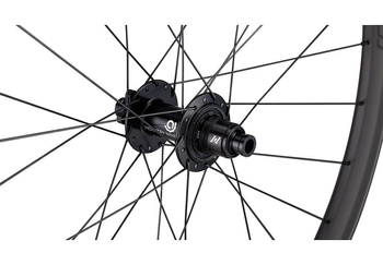 Specialized Roval Traverse SL II i9 1/1 Laufrad Carbon / Black Gr. 29 Front 28H - Produktbild - 6