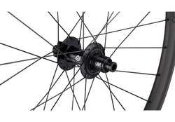 30124-7202-Traverse-SL-II-i9-6-REAR-HUB-21416194.jpg Specialized Roval Traverse SL II i9 1/1 Laufrad Carbon / Black Gr. 29 Rear 28H - Produktbild - 6