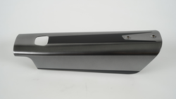 S189900049---0-21416797.png Specialized ELE COVER, VADO/COMO (GEN.1), BATTERY COVER - GLOSS DREAM BLACK / SATIN BLACK DECAL One Size - Produktbild - 1