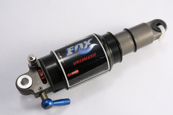 Specialized SHK FOX MY05 TRIAD 6.5x1.5(NO LONGER PRODUCED) One Color 6.5x1.5" - Produktbild - 1