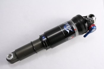 Specialized SHK FOX PITCH PRO REAR SHOCK RP2 7.875X2.25 (977-63-000) (NO LONGER PRODUCED) One Color 7.875x2.25" - Produktbild - 1