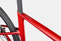 C25-C11402U-SuperSix-EVO-Crb-2-MRD-D6-21426181.png Cannondale SuperSix EVO 2 Metallic Red - Produktbild - 8