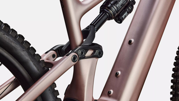 Specialized Turbo Levo 4 Comp Carbon E-MTB Champagne / Metallic Obsidian - Produktbild - 8