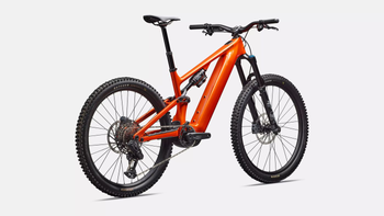 Specialized Turbo Levo 4 Comp Carbon E-MTB Orange Tint / Dark Navy - Produktbild - 3