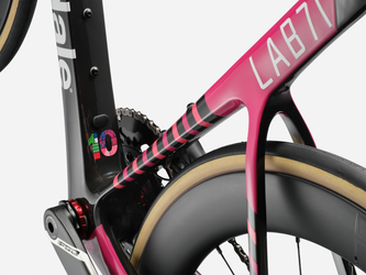 C25-LAB71-EF-Team-Beauty-0013-21426191.png