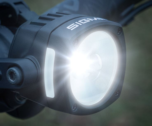 Sigma Sport Beleuchtung EOX FL 150 E-Bike Frontleichte - Produktbild - 1