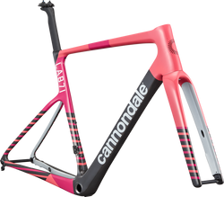 C25-C11082U-LAB71-SuperSix-EVO-AM-Frm-REF-3Q-21440332-21440332.png Cannondale LAB71 SuperSix Evo Rahmenset – Team EF Replica, RH 54 - Produktbild - 3