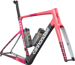 C25-C11082U-LAB71-SuperSix-EVO-AM-Frm-REF-3Q-B-21440332-21440332.png Cannondale LAB71 SuperSix Evo Rahmenset – Team EF Replica, RH 54 - Produktbild - 4