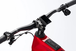 HAIBIKE-MY25-ALLMTN-CF-9-C1-Mullet-DETAIL-5-HMLT1-web-21440466.jpeg Haibike AllMtn CF 9 i800Wh 12S S1000 Eagle AXS red/black/platinum glänzend - Produktbild - 3