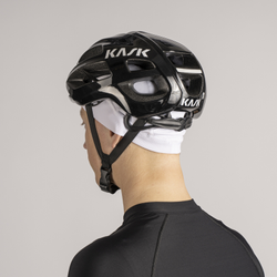UPF 50+ Lightweight Sommer Unterhelm Mütze 2025 weiß - Produktbild - 11