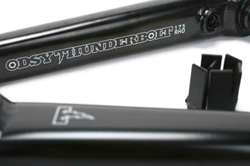 odyssey-thunderbolt-kurbel-21445581.jpg Thunderbolt Kurbel 160 mm / RHD - Produktbild - 1