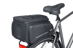 217-92-33690-8715019184383-11-21446463-21446463.jpg Basil Move MIK 2.0 Gepäckträgertasche 10-26 Liter schwarz - Produktbild - 2