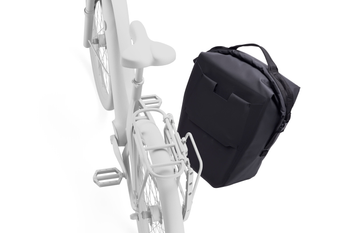 Thule Shield pannier with InLock 22L Schwarz – Packtasche - Produktbild - 7