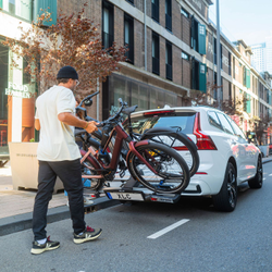 XLC Heckträger Almada Work-E VC-C07 | für 2 E-Bikes, abklappbar MY2025 - Produktbild - 2