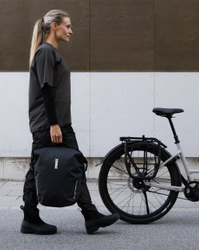 1641129-21450746.jpg Thule Shield pannier with InLock 22L Blau – Packtasche - Produktbild - 13