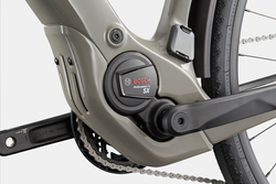 C24-C67024U-Tesoro-Neo-Crb-1-EU-Spd-SGY-D2-21382316-21450927.png Cannondale Tesoro Neo Carbon 1 – Carbon Urban E-Bike mit Bosch SX, kl. Kratzer Unterrohr - Produktbild - 6