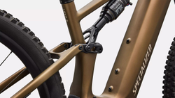 Turbo-Levo-R-Comp-Satin-Burnt8-21456651-21456651.jpg Specialized Turbo Levo R Comp Carbon E-MTB Burnt Gold / Sandstone Metallic - Produktbild - 5