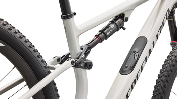 Specialized Epic 8 Expert XC-Race-Fully, Shimano XT Di2, RockShox Select+, Gloss Dolomite Metallic/Obsidian - Produktbild - 6